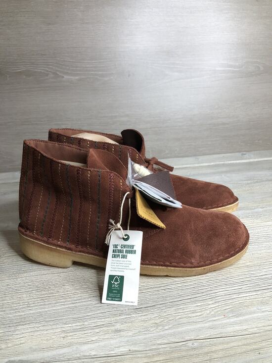 Clarks Originals Men\'s Desert Boot Rust Brown Suede 10.5 main image 4